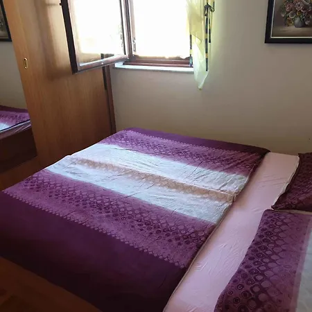 Διαμέρισμα In 41874 *