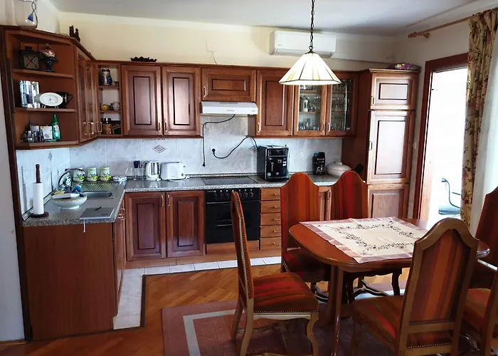 In 41874 Apartman Jadranovo